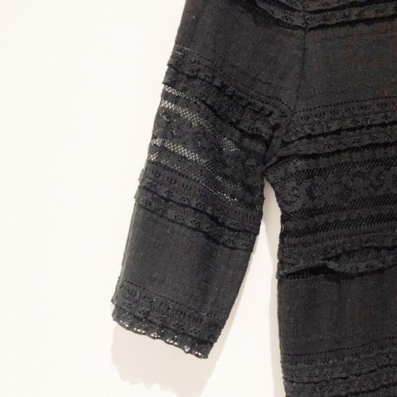 Le Chateau black lace dress - Picture 2 of 8